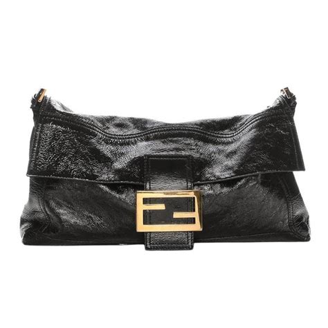 fendi pochette portachiavi|fendi large baguette.